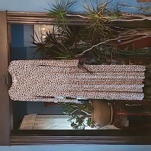 TOPSHOP Daisy Print Maxi Dress.